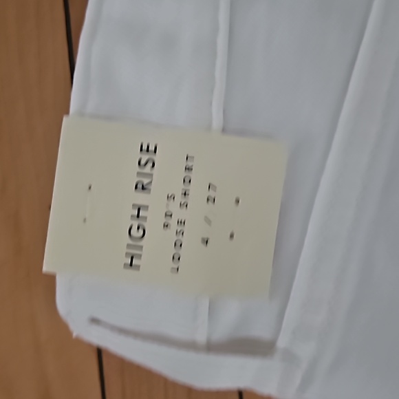 Lucky Brand High Rise 90s Loose Shorts - Picture 9 of 9